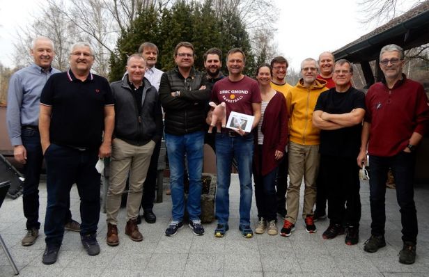 DIn allen Belangen überlegen - die Heimakteure aus Neuhaus