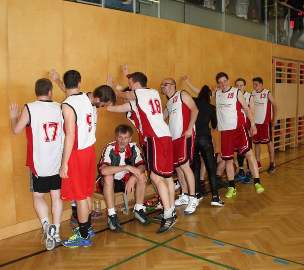 UBBC Abbschlussturnier - Fanclubteam gedopt ??