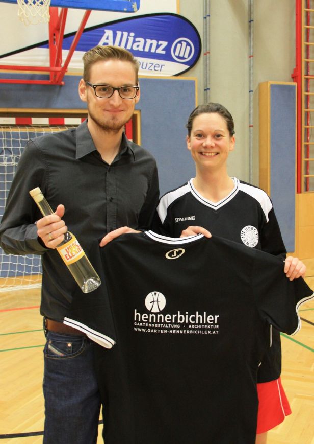 DIn allen Belangen überlegen - die Heimakteure aus Neuhaus