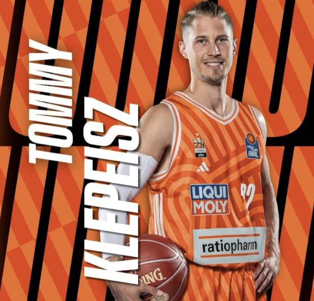 DIn allen Belangen überlegen - die Heimakteure aus Neuhaus