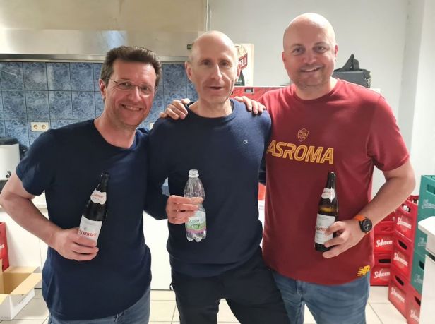 DIn allen Belangen überlegen - die Heimakteure aus Neuhaus