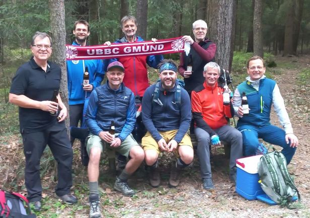 DIn allen Belangen überlegen - die Heimakteure aus Neuhaus