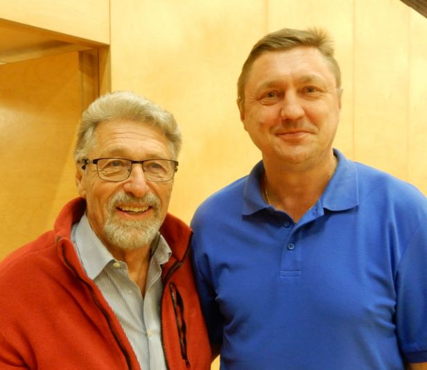 DIn allen Belangen überlegen - die Heimakteure aus Neuhaus