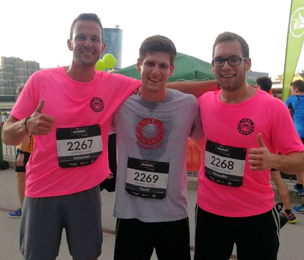 DIn allen Belangen überlegen - die Heimakteure aus Neuhaus